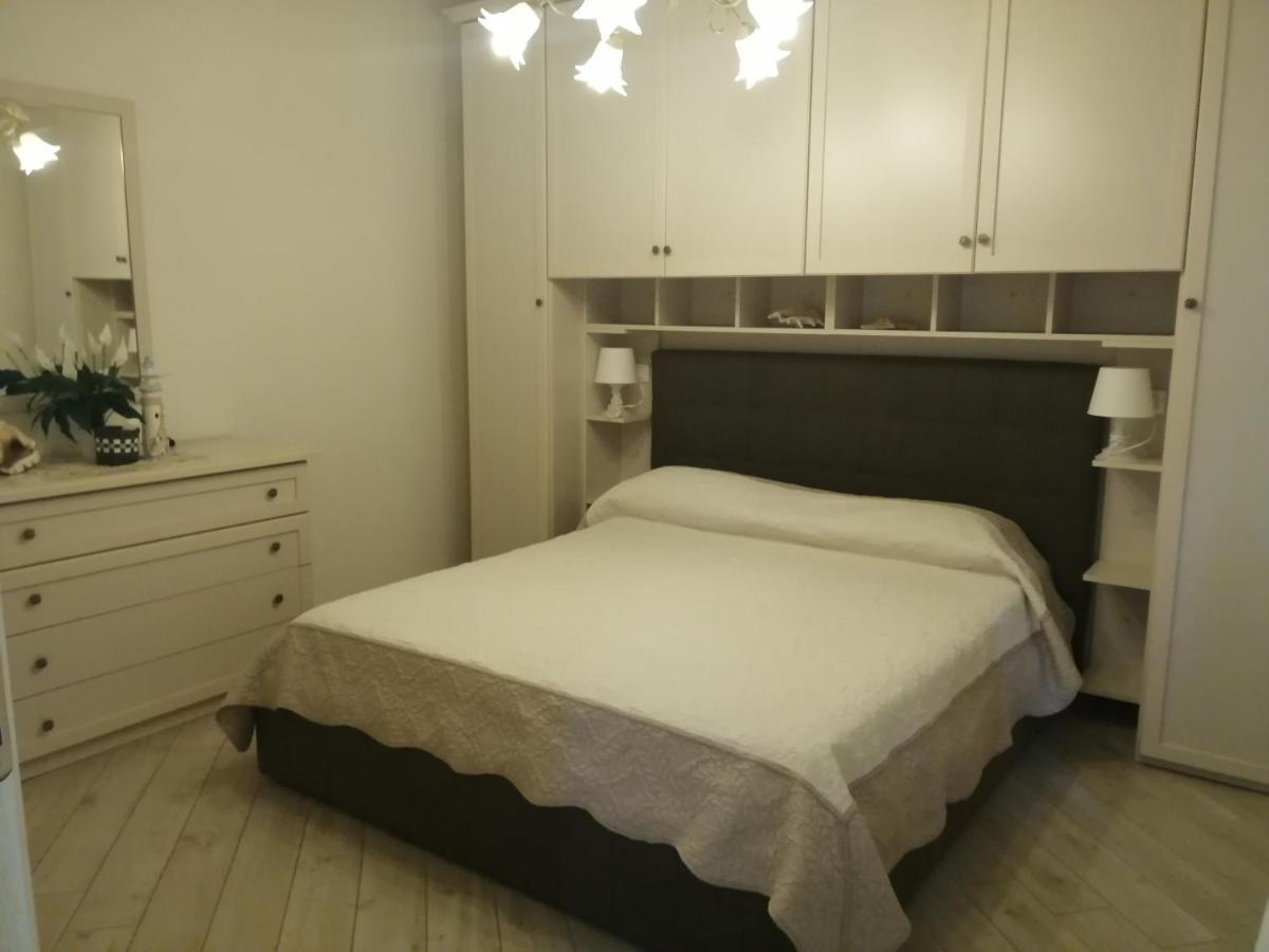 A Ca Du Barba Apartment Monterosso al Mare Luaran gambar