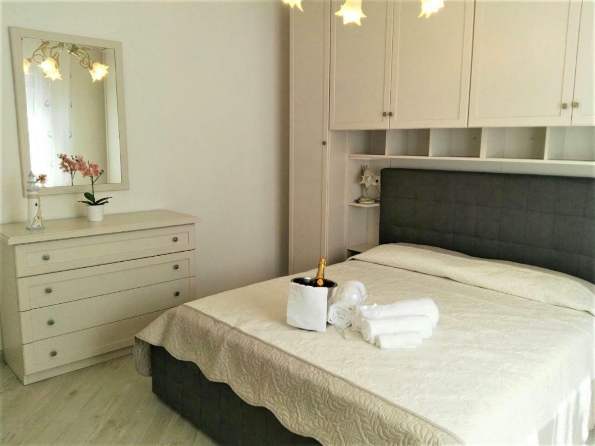 A Ca Du Barba Apartment Monterosso al Mare Luaran gambar