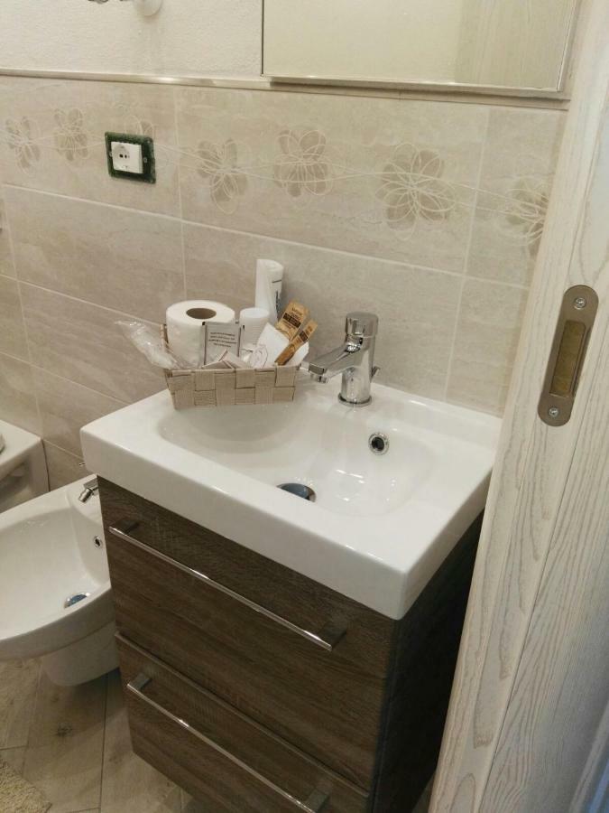 A Ca Du Barba Apartment Monterosso al Mare Luaran gambar
