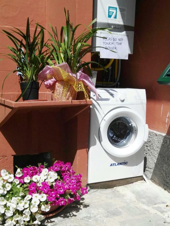 A Ca Du Barba Apartment Monterosso al Mare Luaran gambar